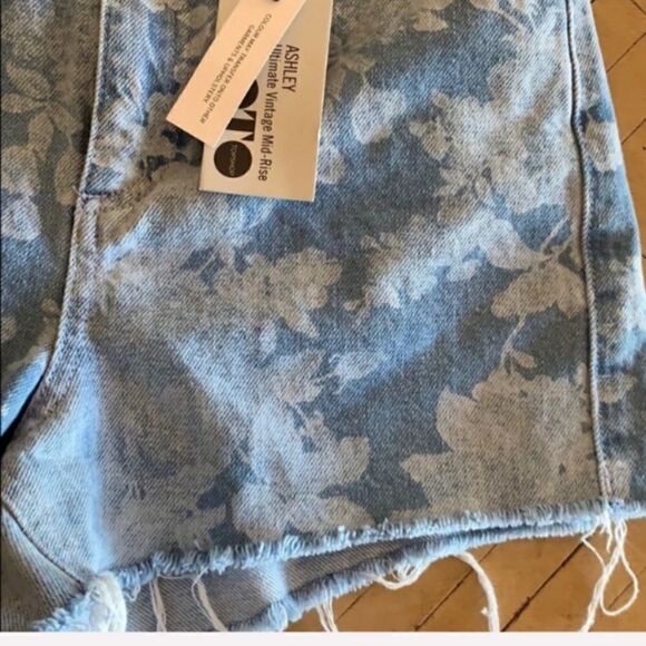Topshop Mom Floral Jean Shorts Cutoff 2 Ashley - Picture 4 of 6